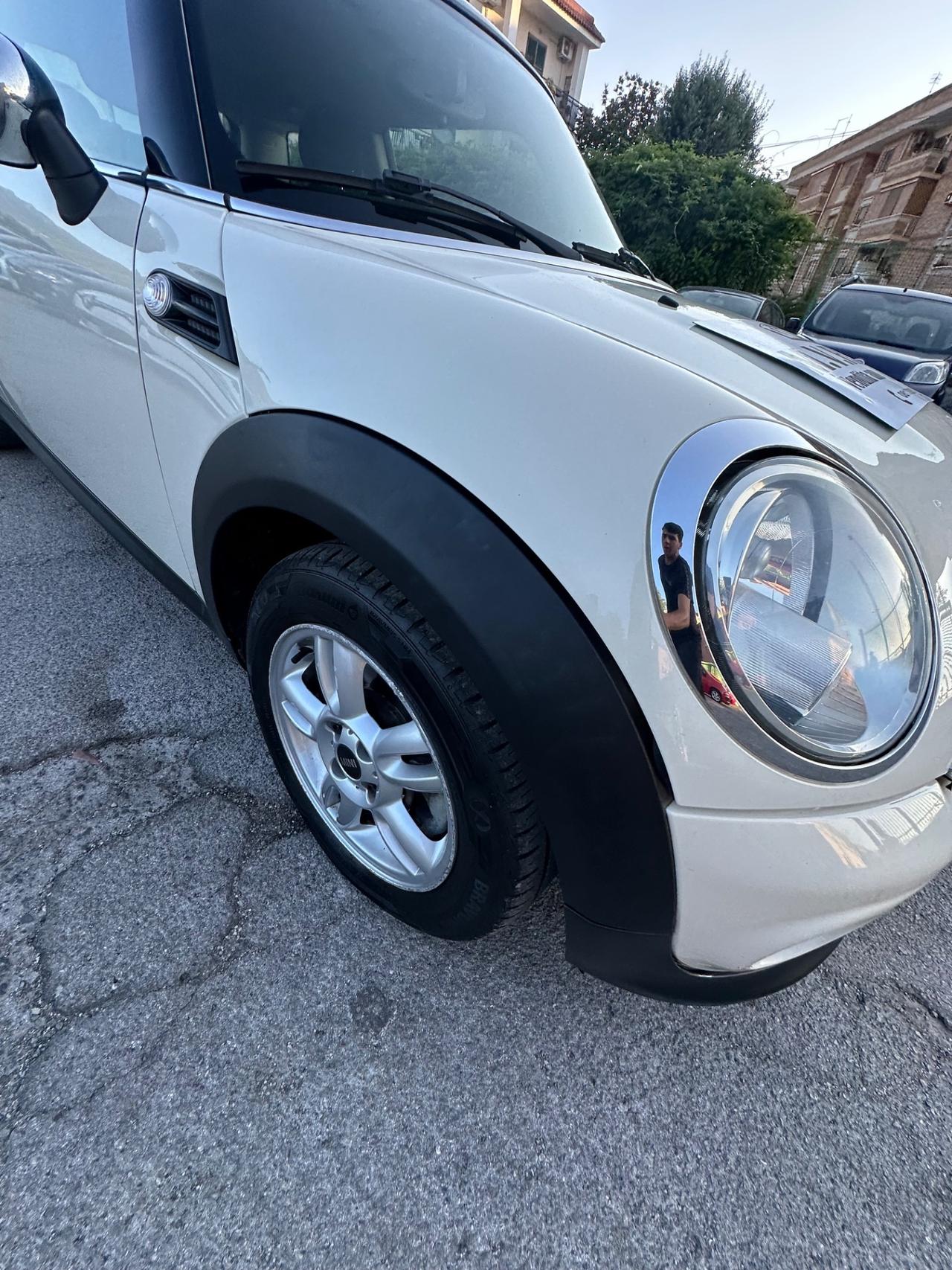 Mini Mini 1.6 16V One (55kW)