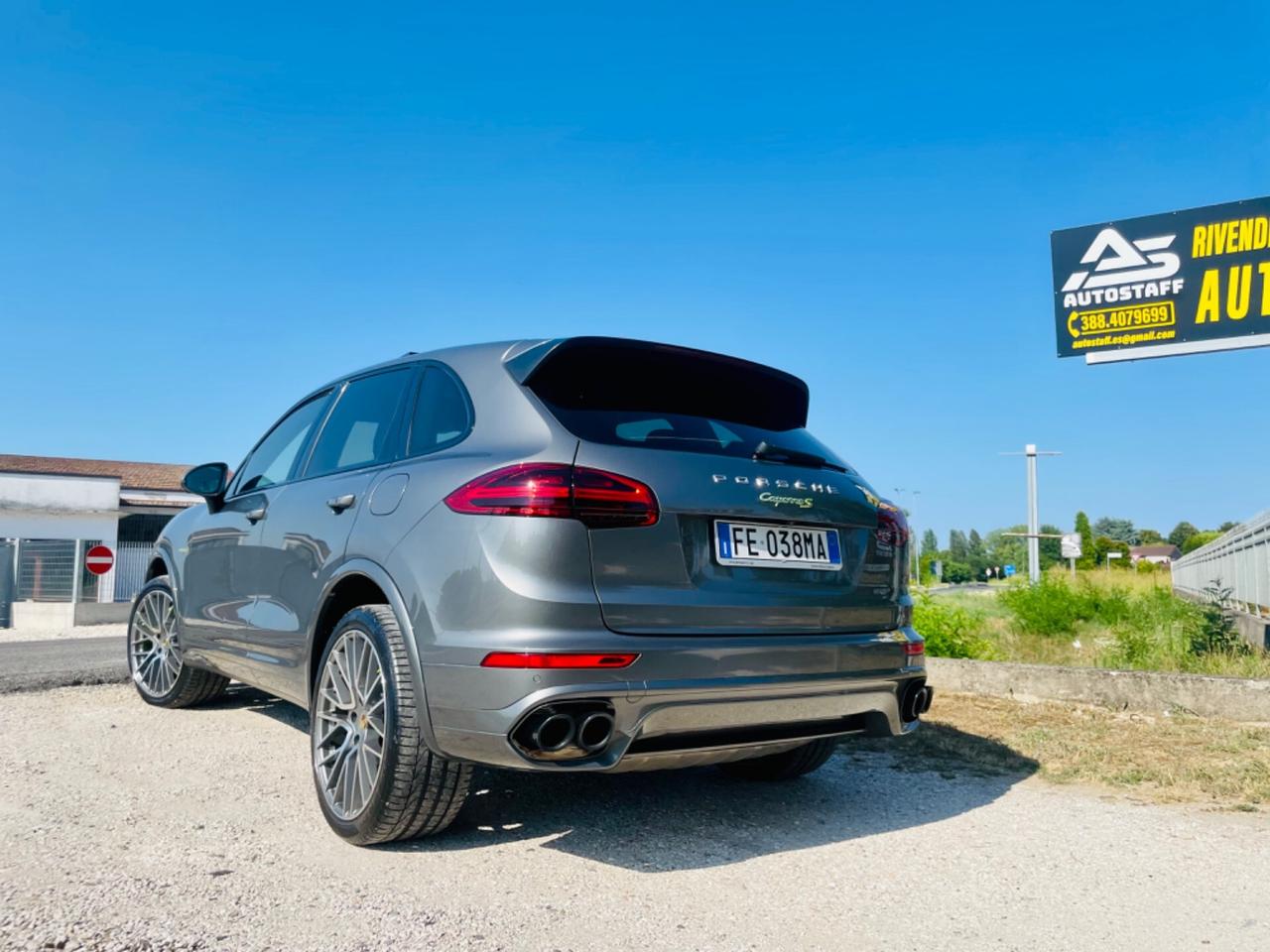 Porsche Cayenne 3.0 S E-Hybrid Platinum Edition