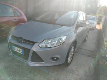 Ford Focus 1.6 benzina