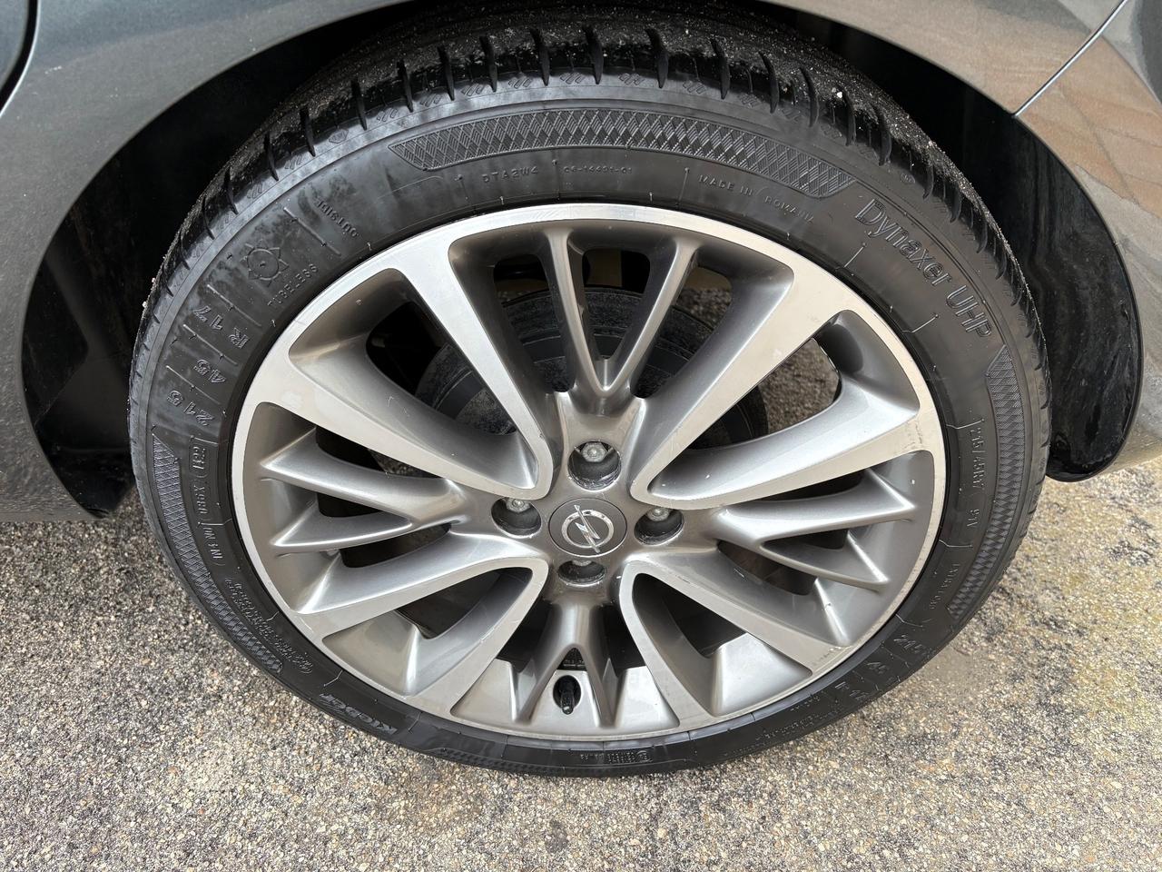 Opel Corsa 1.3 CDTI 5 porte b-Color