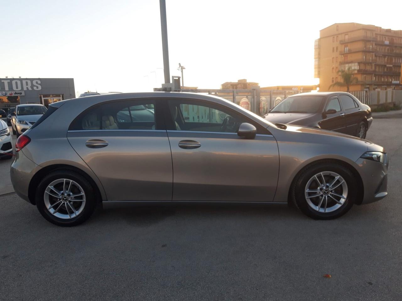 Mercedes-benz A 180 d Automatic Business Extra