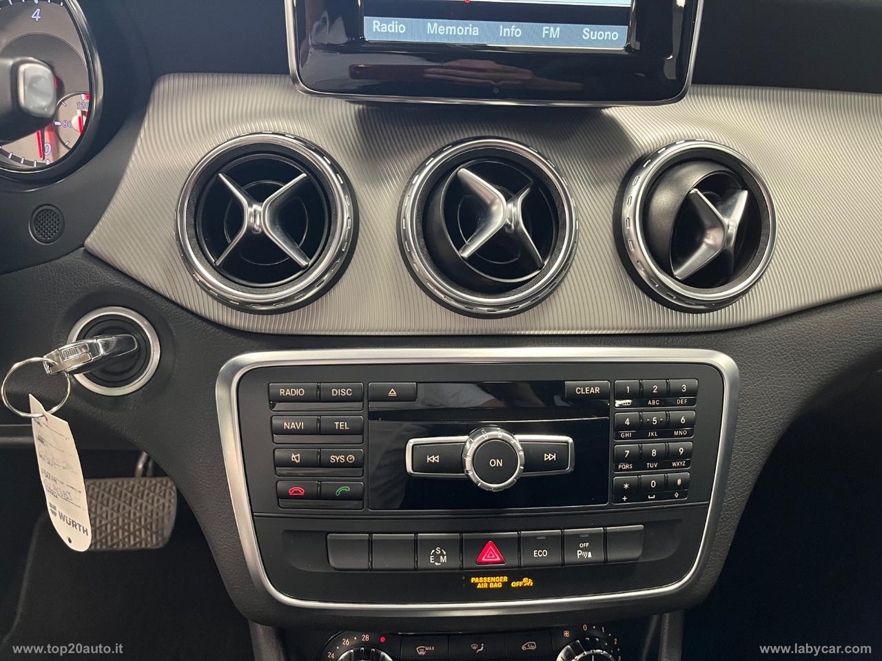 MERCEDES-BENZ GLA 200 CDI Automatic Sport