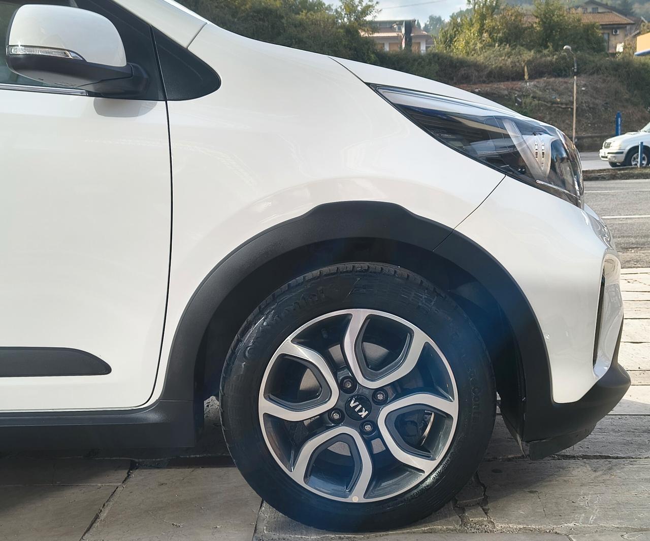 KIA PICANTO 1.0 67 CV X LINE OK NEOPATENT.