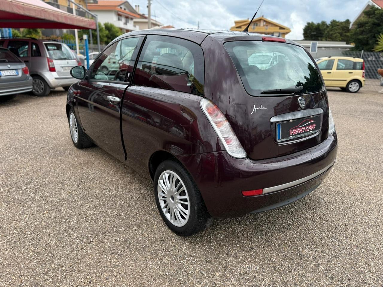 Lancia Ypsilon 1.2 69 CV Platinum