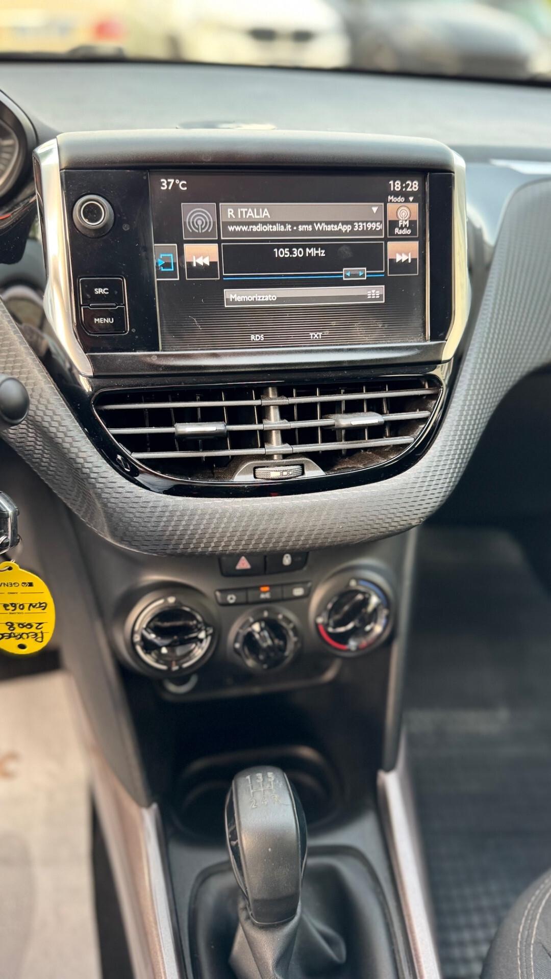 Peugeot 2008 PureTech 82 Allure soli 42.000 km