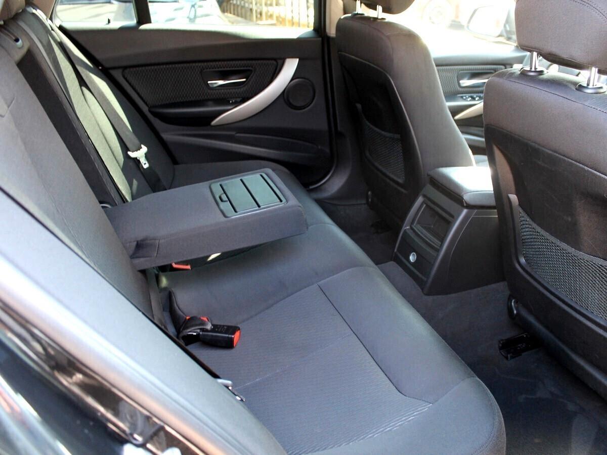 Bmw 320d Touring Advantage Automatica Euro 6