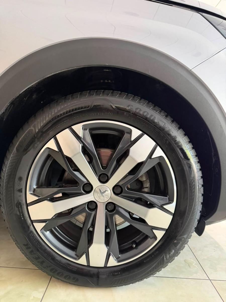PEUGEOT - 3008 - BlueHDi 130 S&S Allure