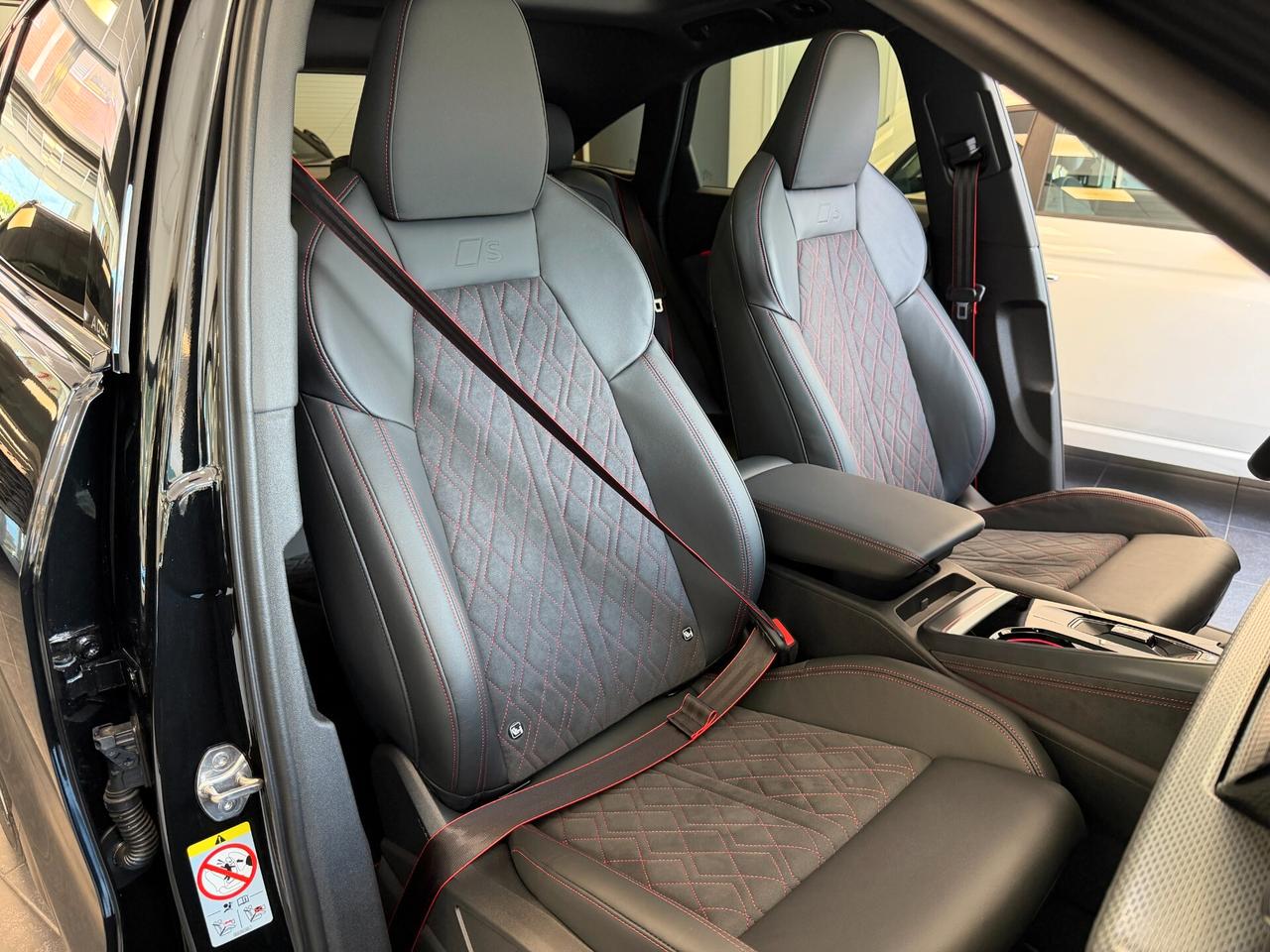 Audi Q5 SPB 40 TDI quattro S tronic Identity Black