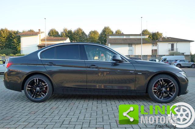 BMW 320 d xDrive Luxury Steptronic 190CV - 2015