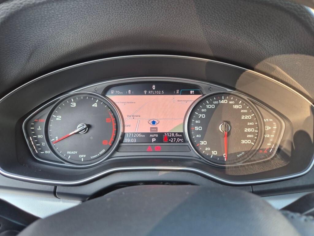 Audi Q5 2.0 TDI SPORT QUATTRO S-TRONIC