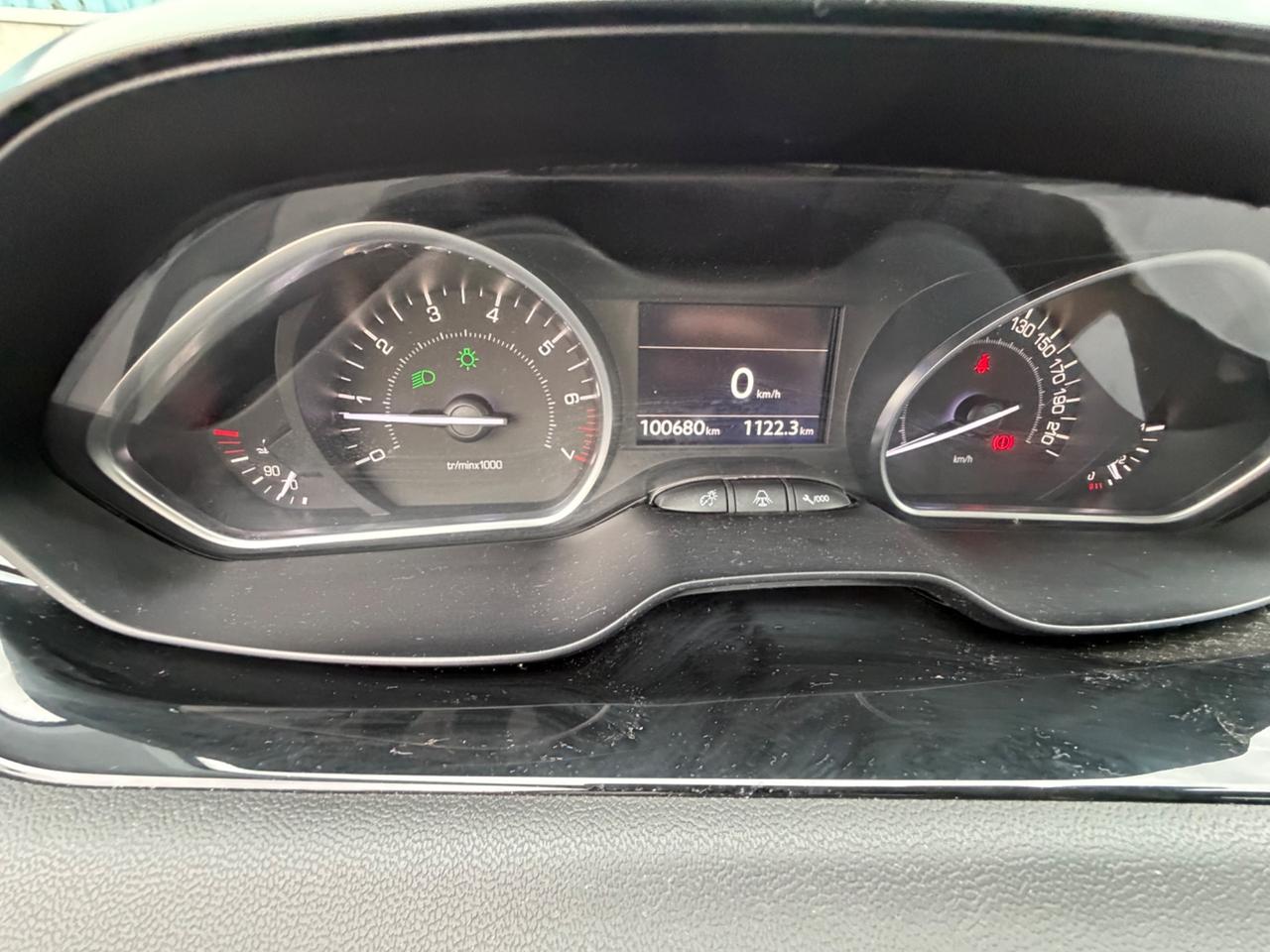 Peugeot 208 1.2 VTi 82 CV 3 porte Access