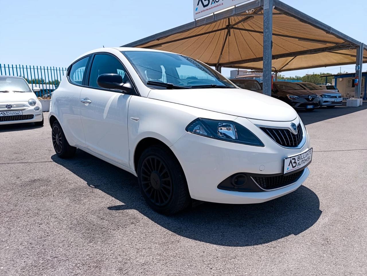 Lancia Ypsilon 1.0 FireFly 5 porte S&S Hybrid Ecochic 2021
