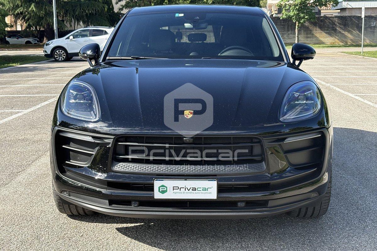 PORSCHE Macan 2.0 T