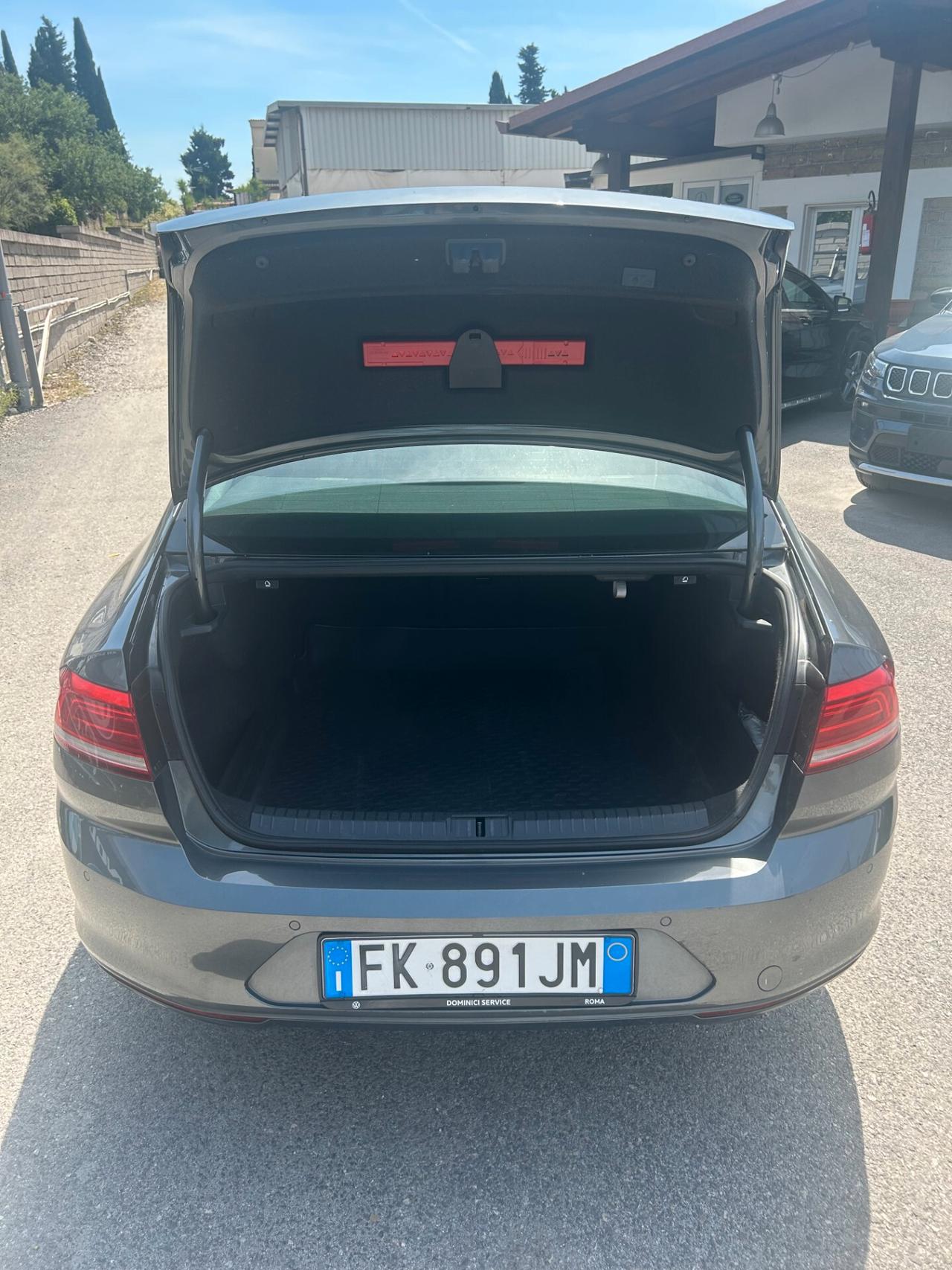 Volkswagen Passat Business 2.0 TDI Executive BlueMotion Technology