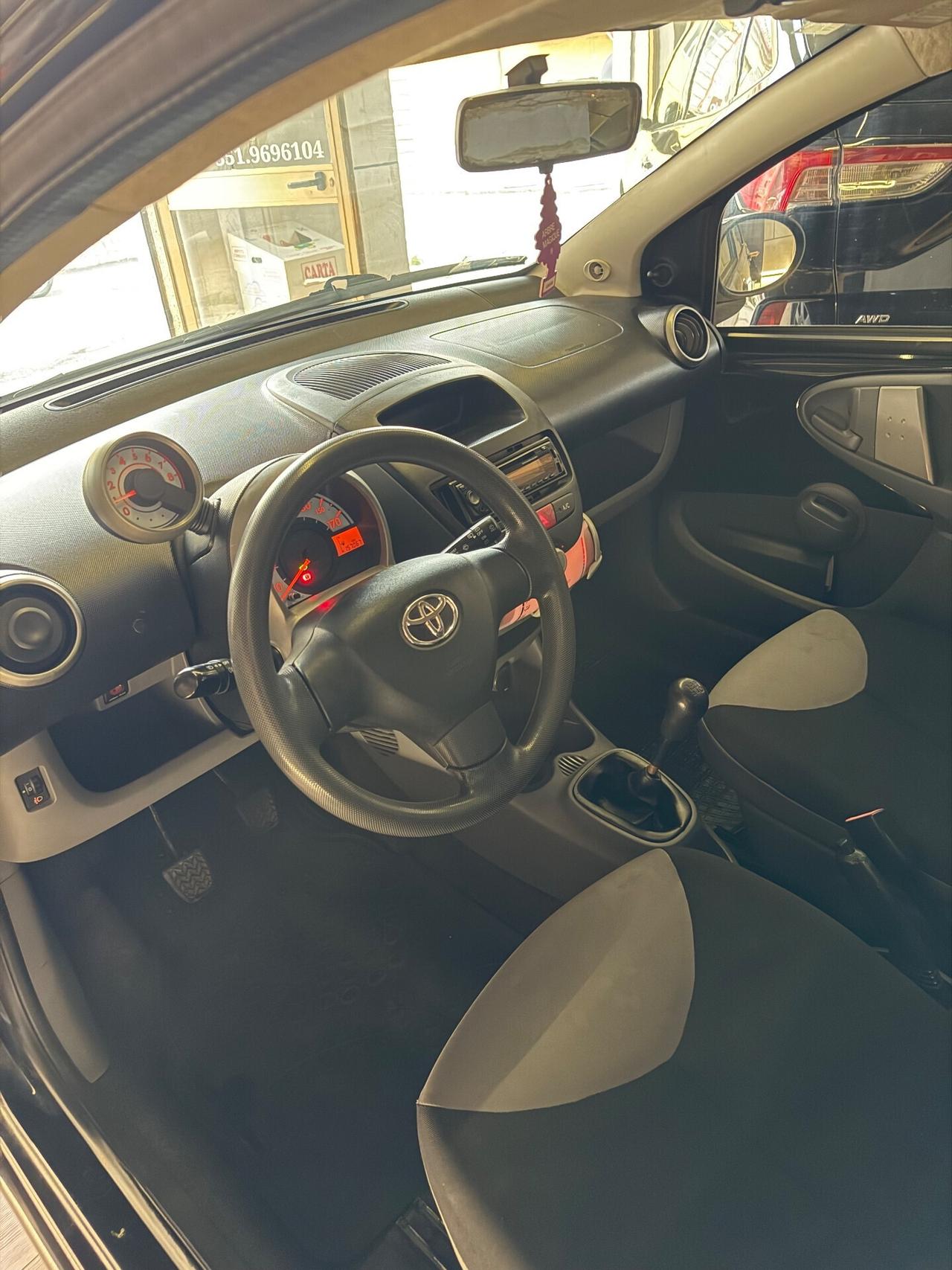 Toyota Aygo 1.0 5 porte