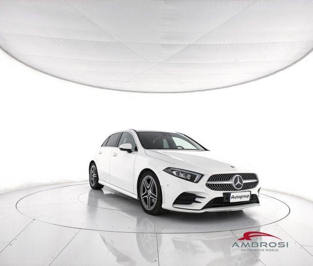 MERCEDES-BENZ CLA sse A 180 d Automatic Premium