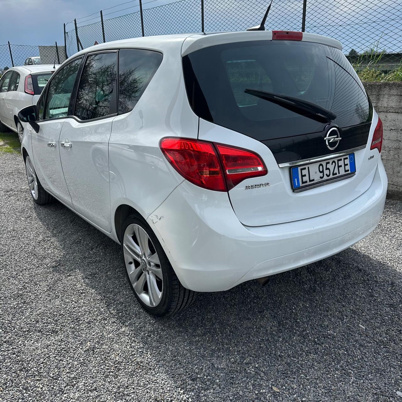 Opel Meriva 1.7 CDTI 110CV b-color Panoramic