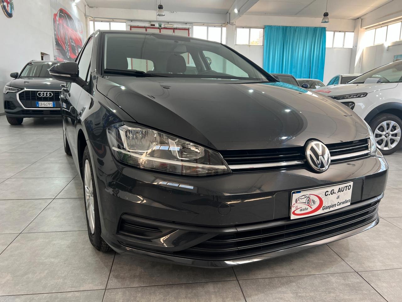 Volkswagen Golf 1.6 116 CV - EXECUTIVE - 2019