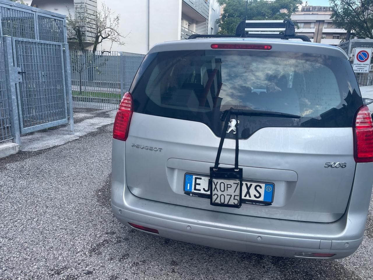 Peugeot 5008 1.6 HDi 112CV Business 7 POSTI