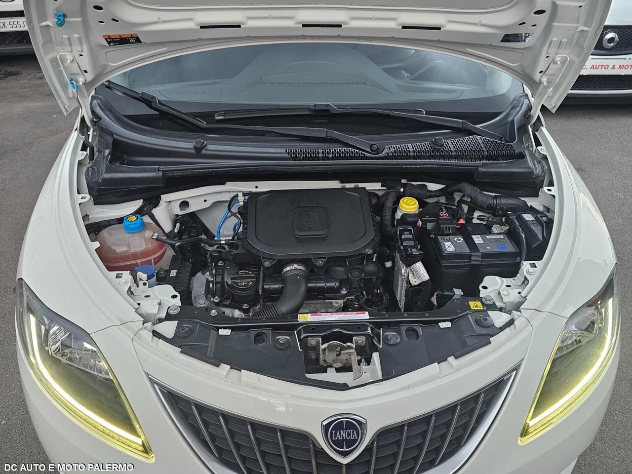 Lancia Ypsilon1.0 Benzina 69CV.Hybrid Ecochic 2022