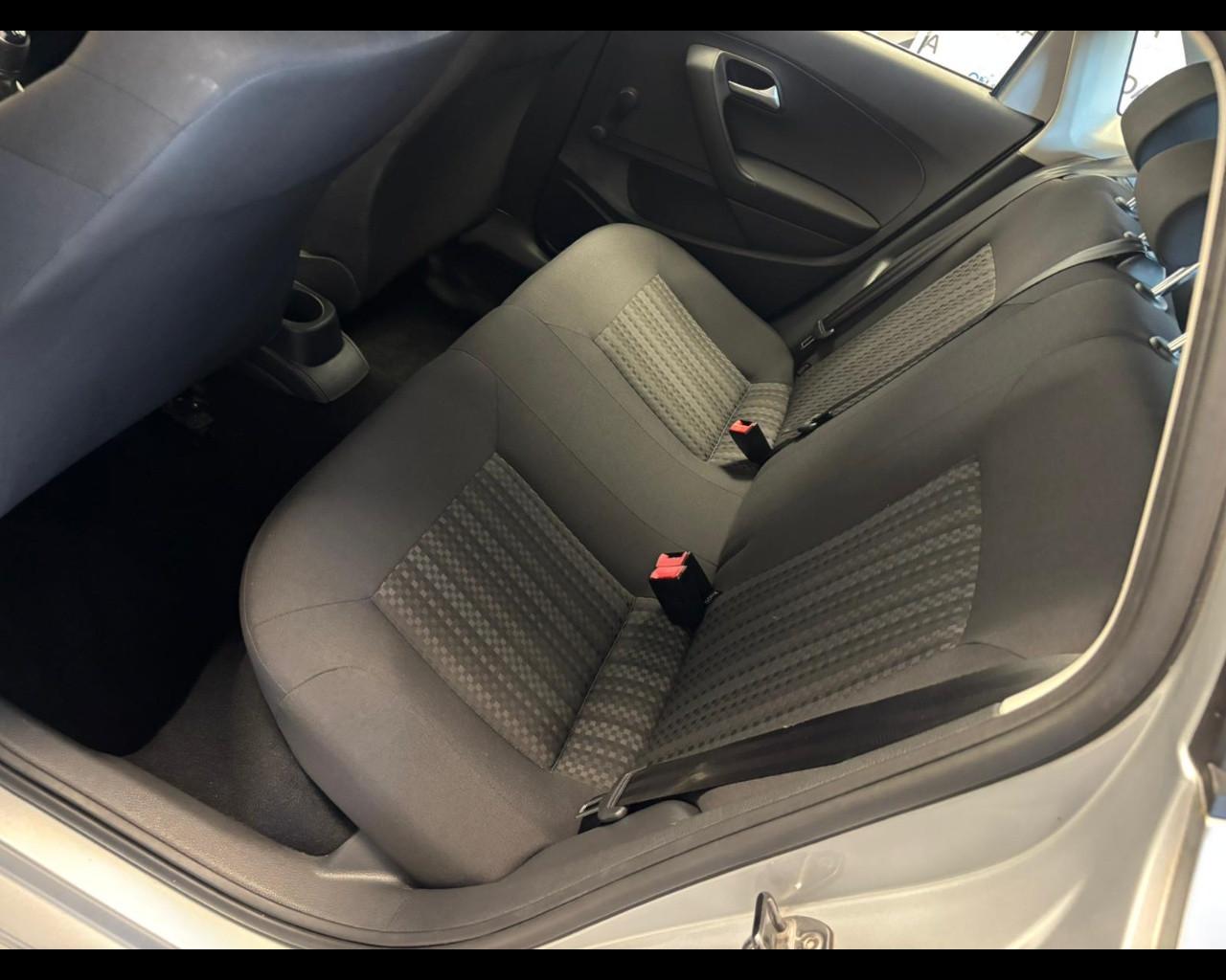 VOLKSWAGEN Polo V 2014 - Polo 5p 1.0 mpi Trendline 60cv