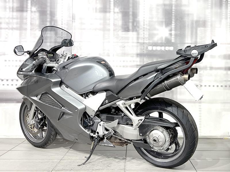 Honda VFR 800 V Tech