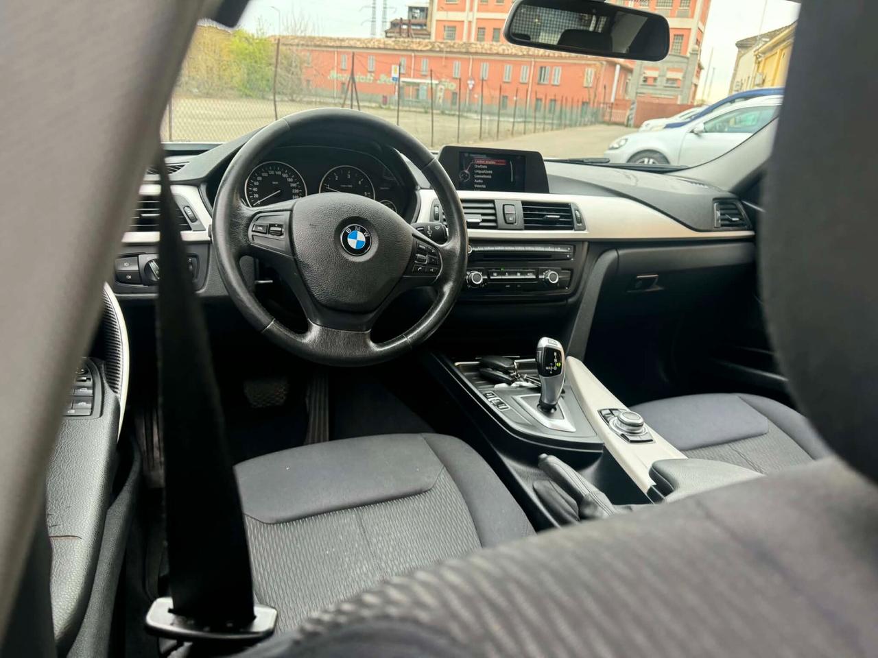 Bmw 318d 2.0 DIESEL Anno 2014 LAVORI FATTI