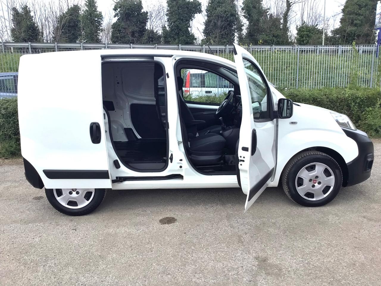 Fiat Fiorino 1.3 MJT 95CV Cargo SX