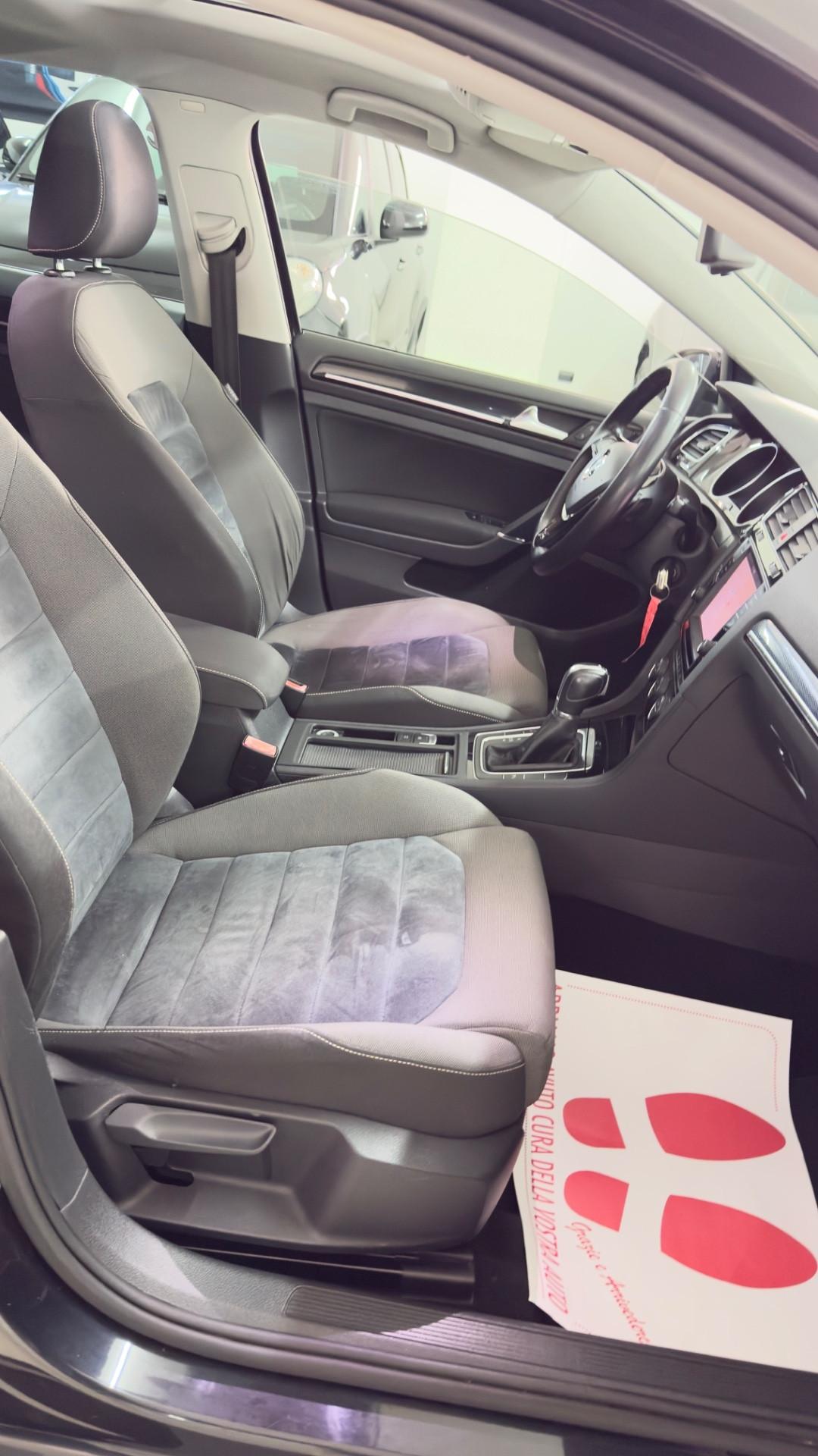 Volkswagen Golf 1.4 TSI 140 CV DSG 3p. Highline BlueMotion Technology