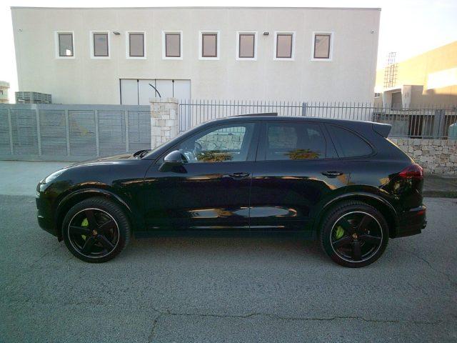 PORSCHE Cayenne 3.0 Diesel Platinum Edition