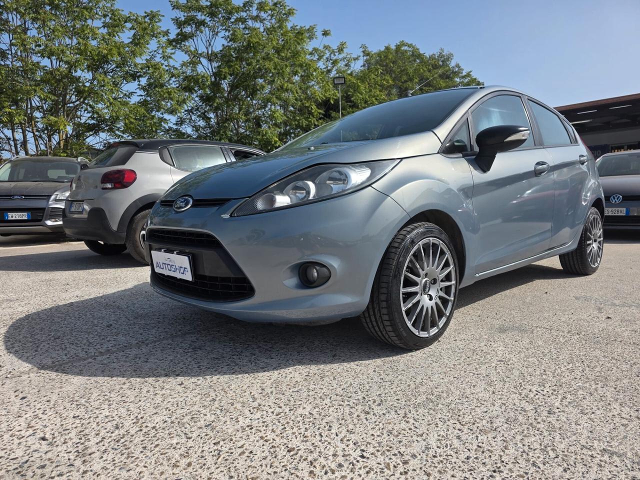Ford Fiesta 1.4 5 porte Bz.- GPL Titanium