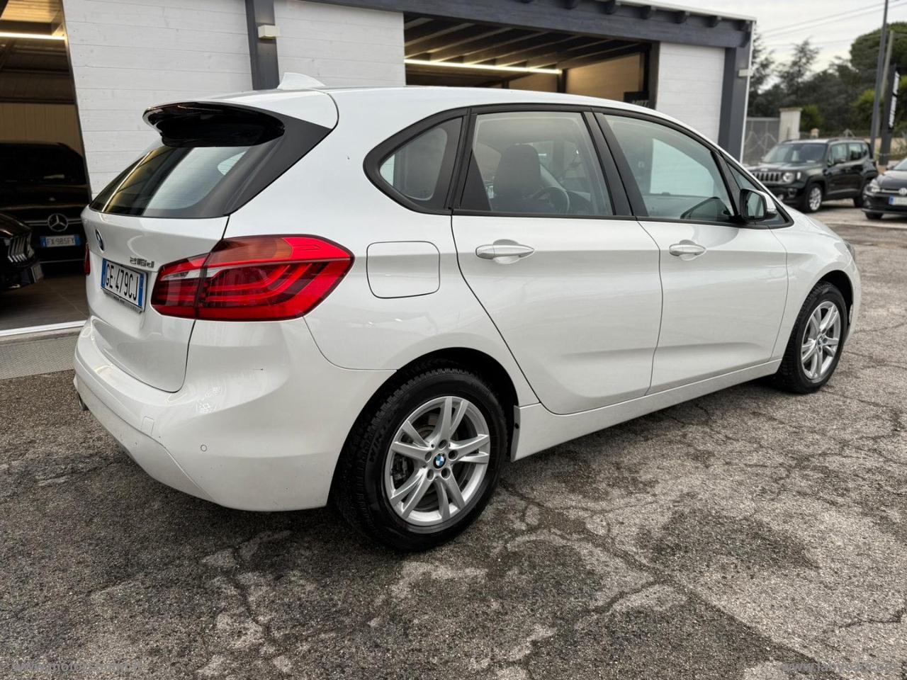 BMW 216d Active Tourer Luxury