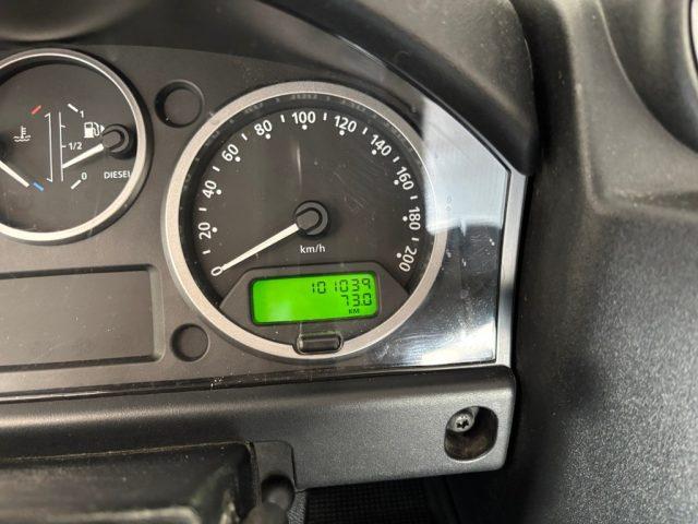 LAND ROVER Defender 90 2.2 TD4 Station Wagon N1