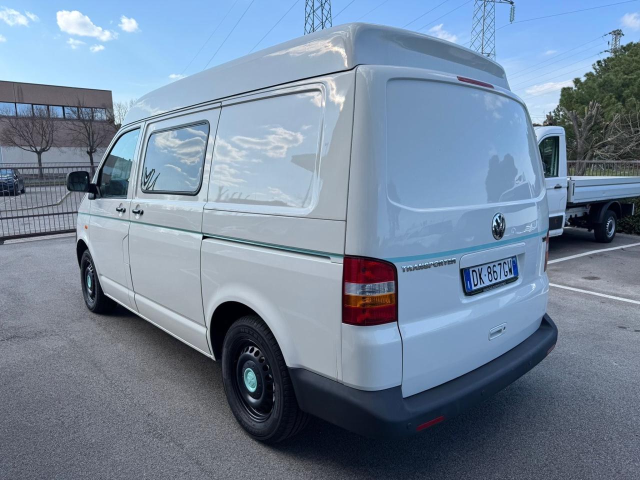 Volkswagen Transporter 1.9 TDI Camper