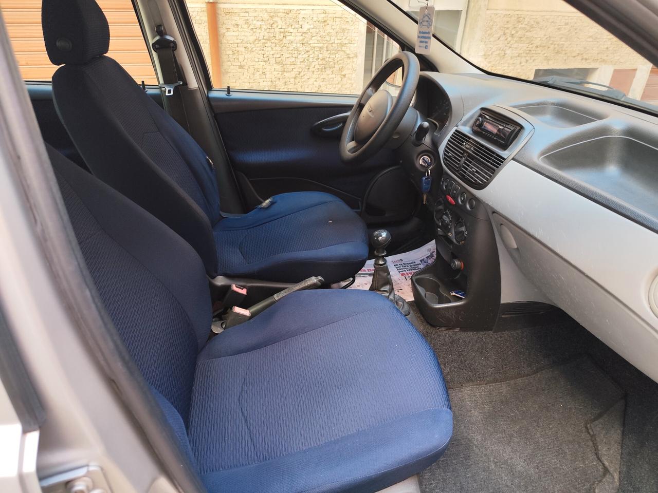 Fiat Punto 1.2i cat 5 porte 60cv