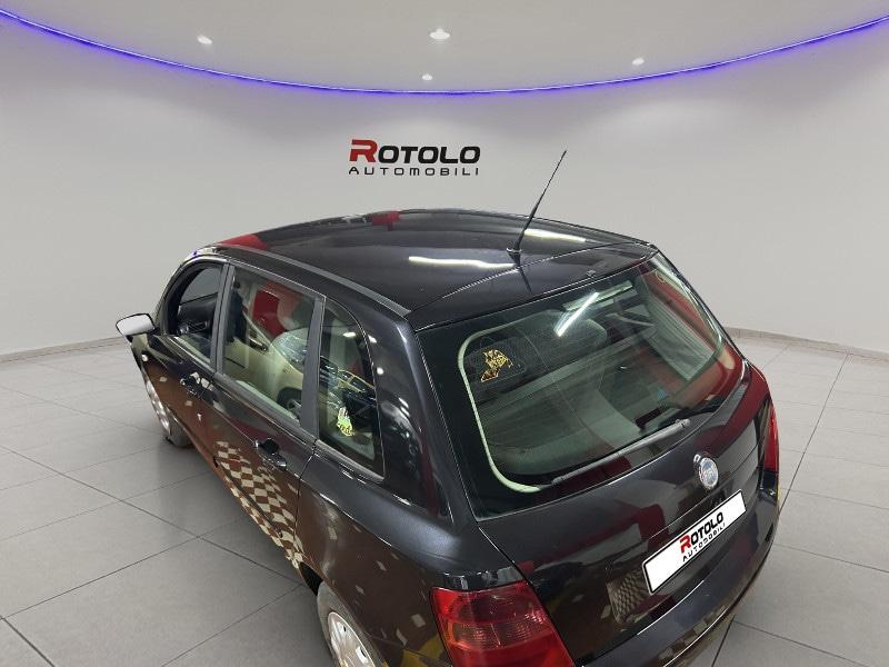 FIAT Stilo 1.6i 16V 5 porte Dynamic