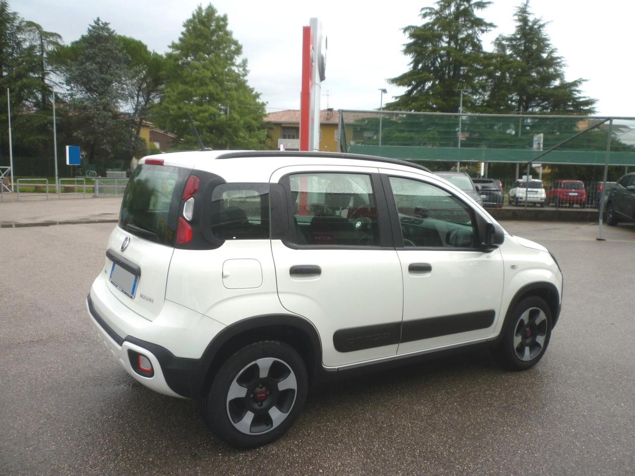 FIAT Panda 1.0 Hybrid 70 CV City Cross BIANCO 2020