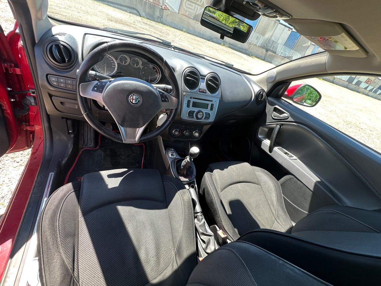 Alfa Romeo MiTo 1.6 JTDm-2 S&S Distinctive Sport Pack