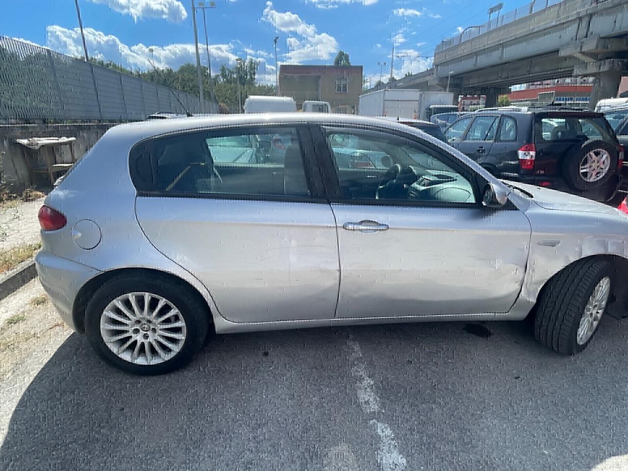 Alfa Romeo 147 1.6 16V TS (105) 5 porte Progression