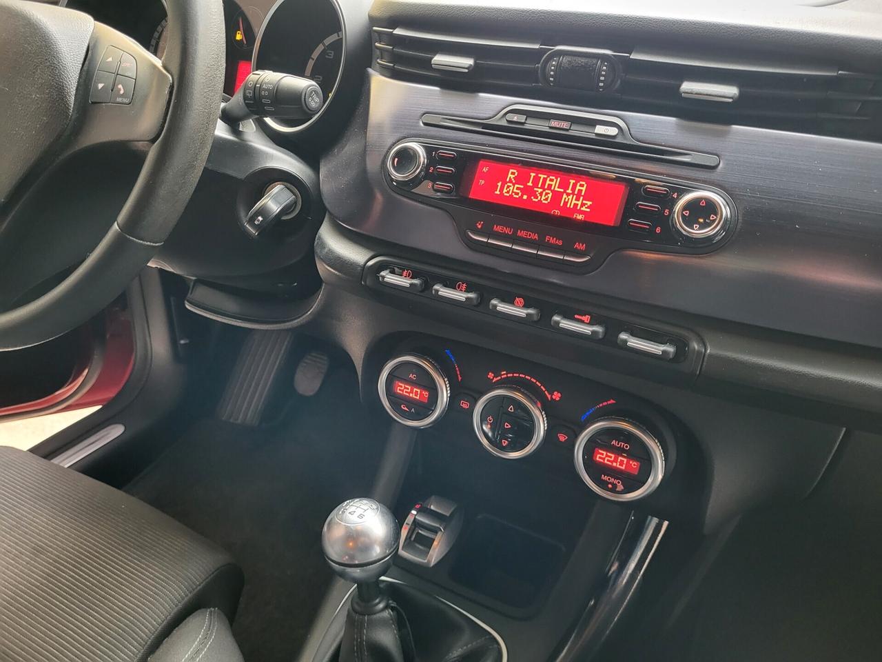 Alfa Romeo Giulietta 1.6 JTDm-2 105 CV Distinctive