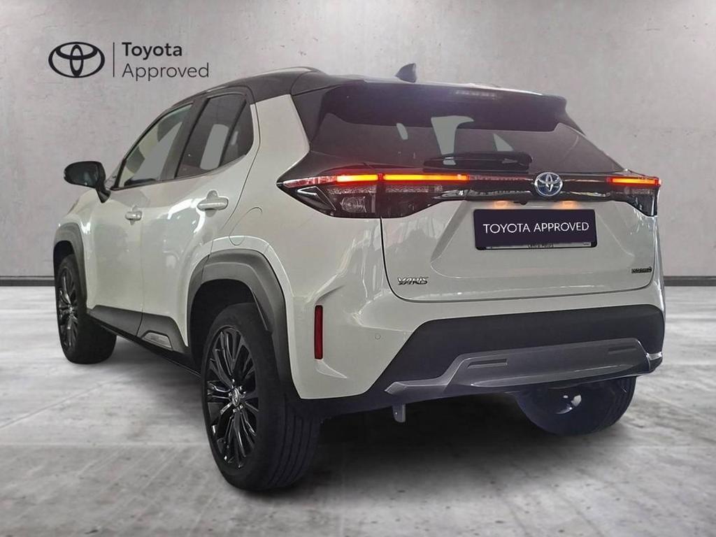Toyota Yaris Cross 1.5 H Adventure FWD E-CVT