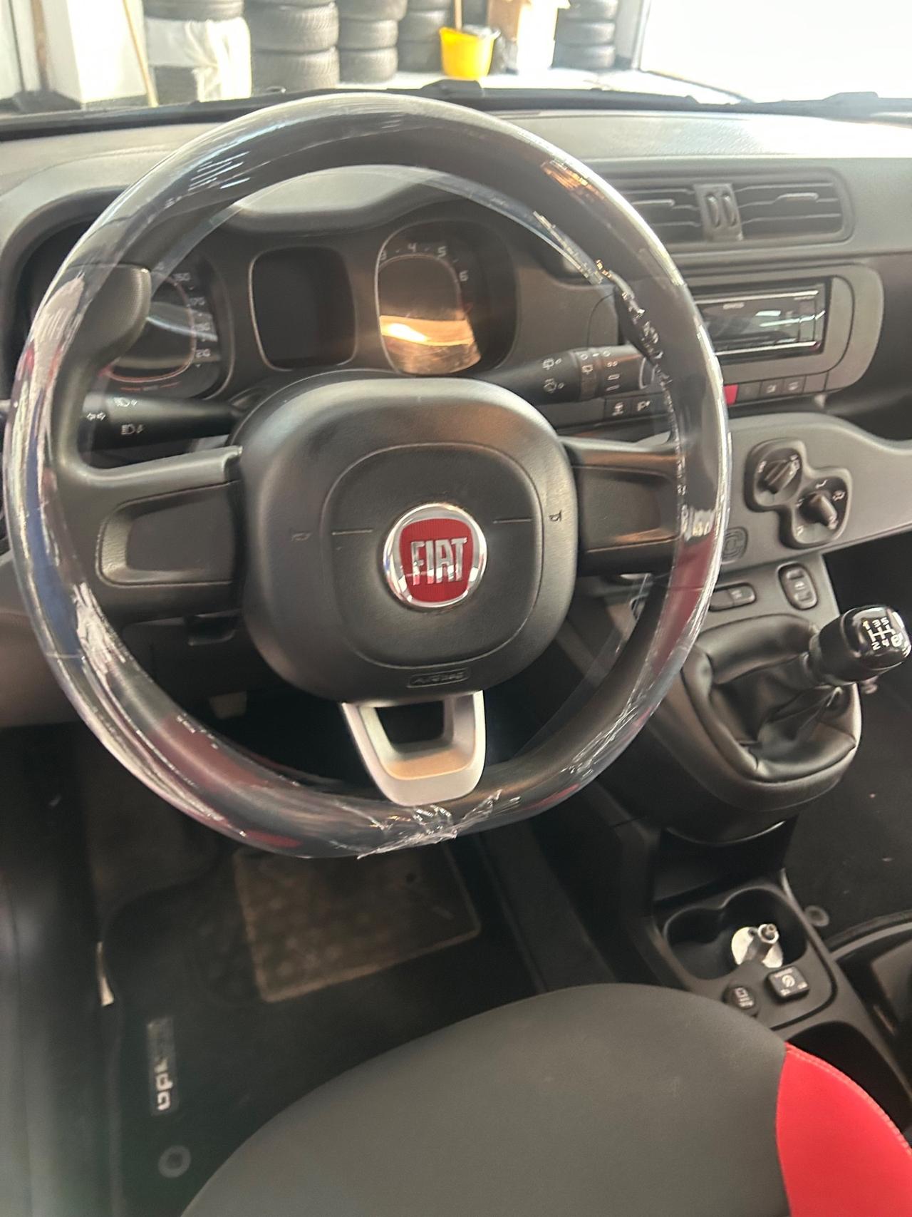 Fiat Panda 1.2 EasyPower Lounge benz/gpl
