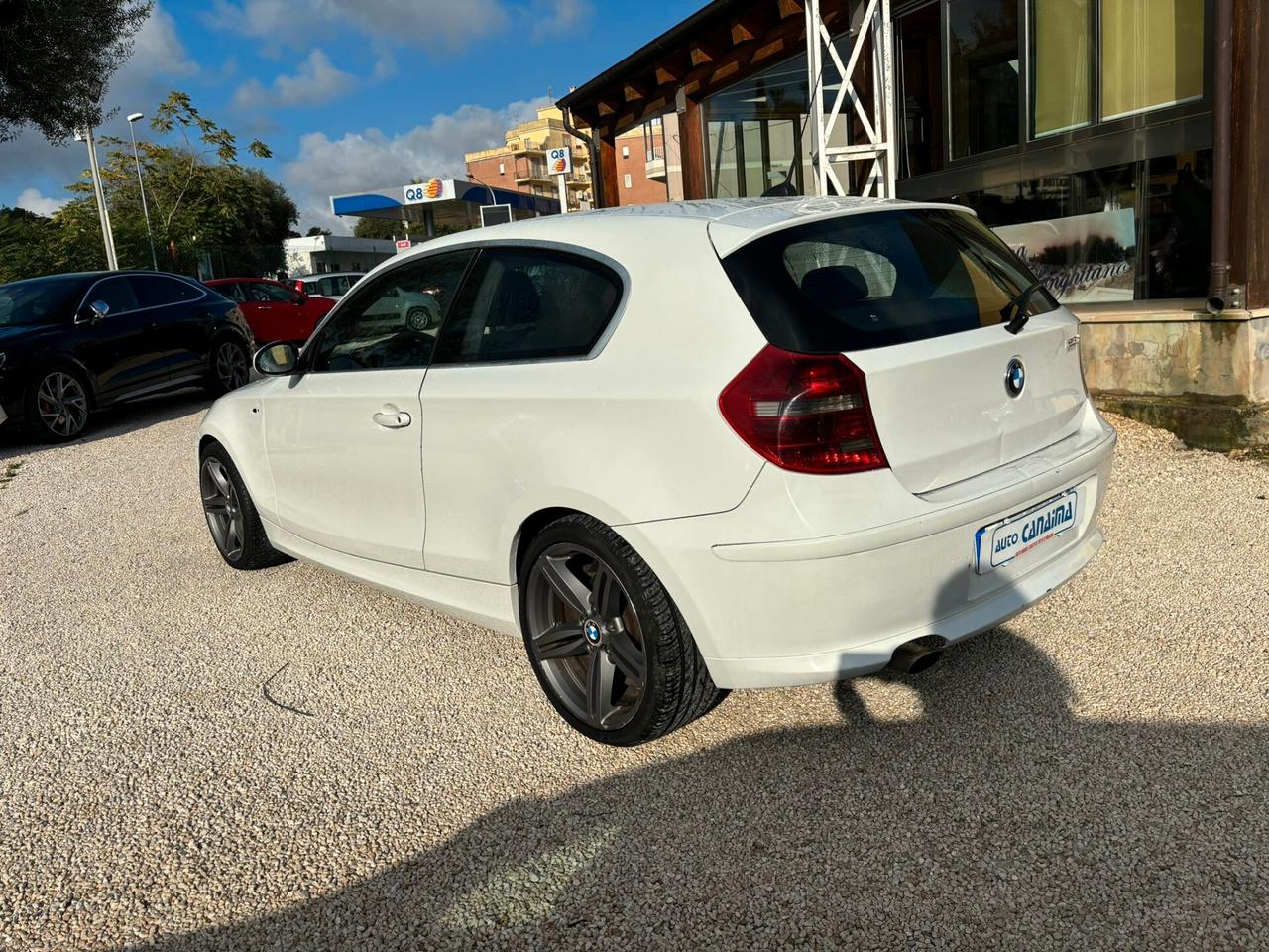 BMW 123 D - 2010