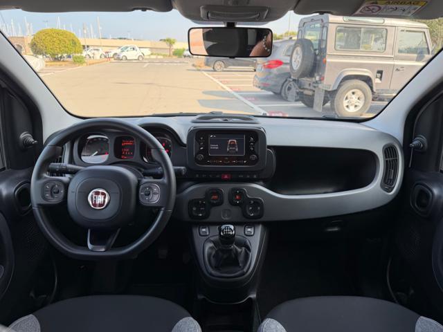 FIAT Panda 1.0 HYBRID CITY LIFE+CLIMATRONIC+SCHERMO+5POSTI
