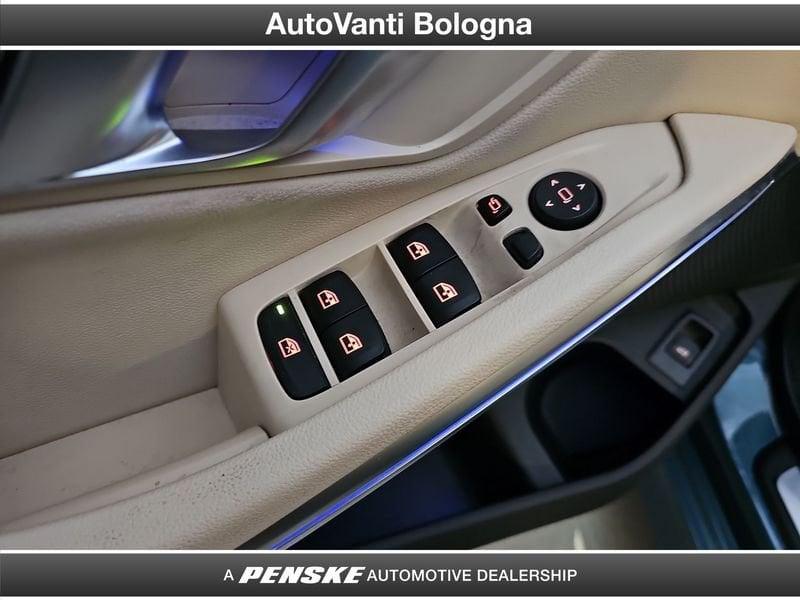 BMW Serie 3 320d Touring mhev 48V xdrive Luxury auto