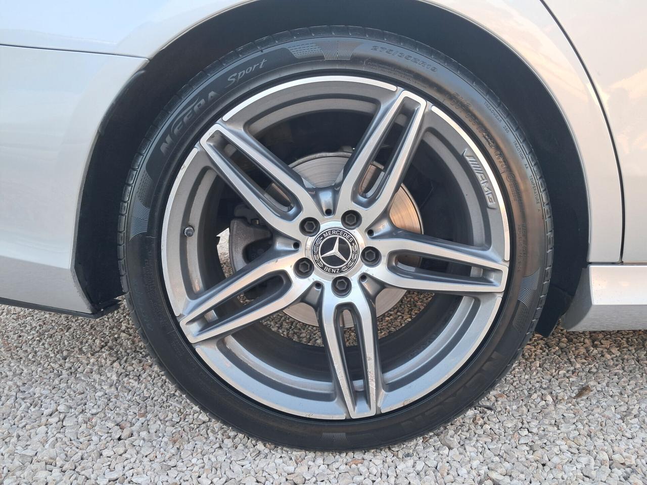 Mercedes E 220d Premium*AMG*VIRTUAL*CAM360°