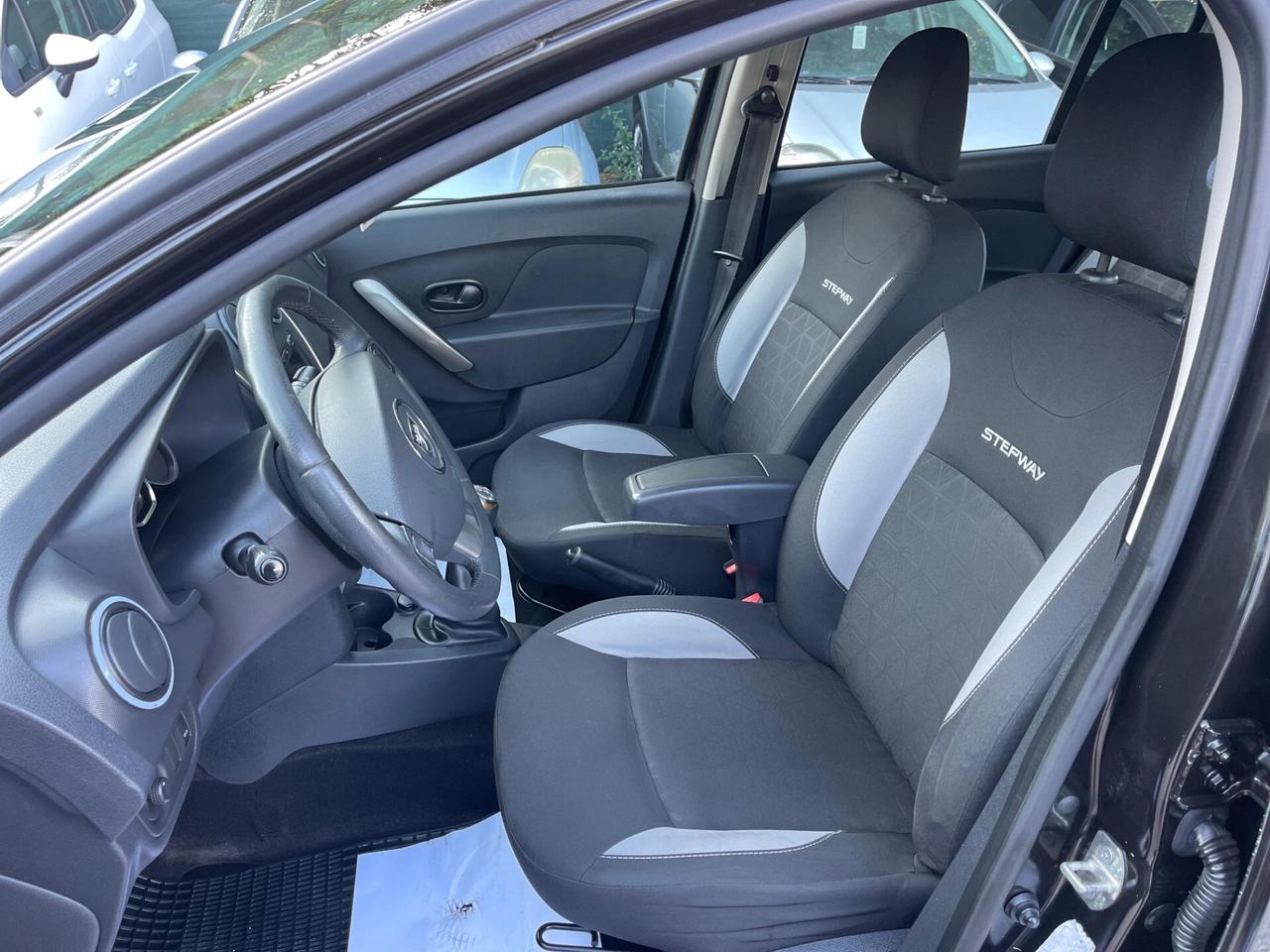 Dacia Sandero Stepway 900 TCe 12V 90CV Prestige