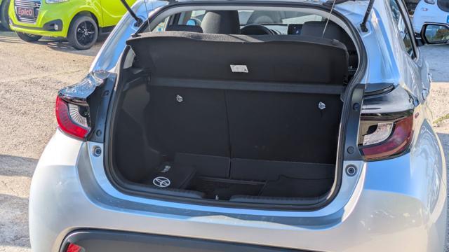 TOYOTA Yaris HYBRID 1.5h 92cv