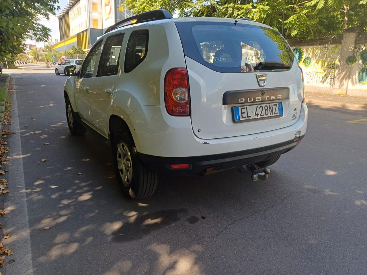 Dacia Duster 1.5 DCI 4X4 GANCIO TRAINO