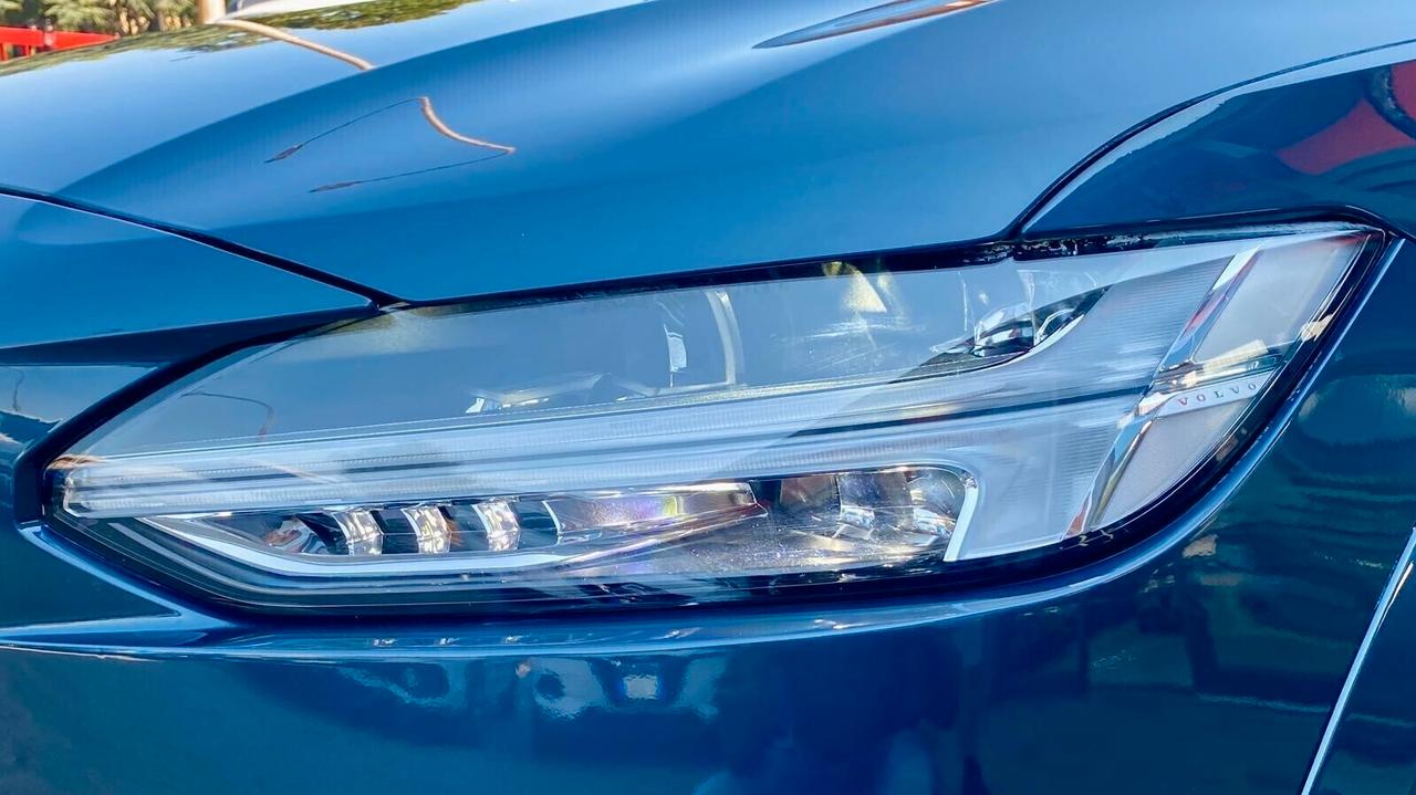 VOLVO V90 CROSS COUNTRY B4 (d) AWD 2.0 (197CV) - VIRTUAL COCKPIT, TETTO PANORAMICO, PELLE TOTALE